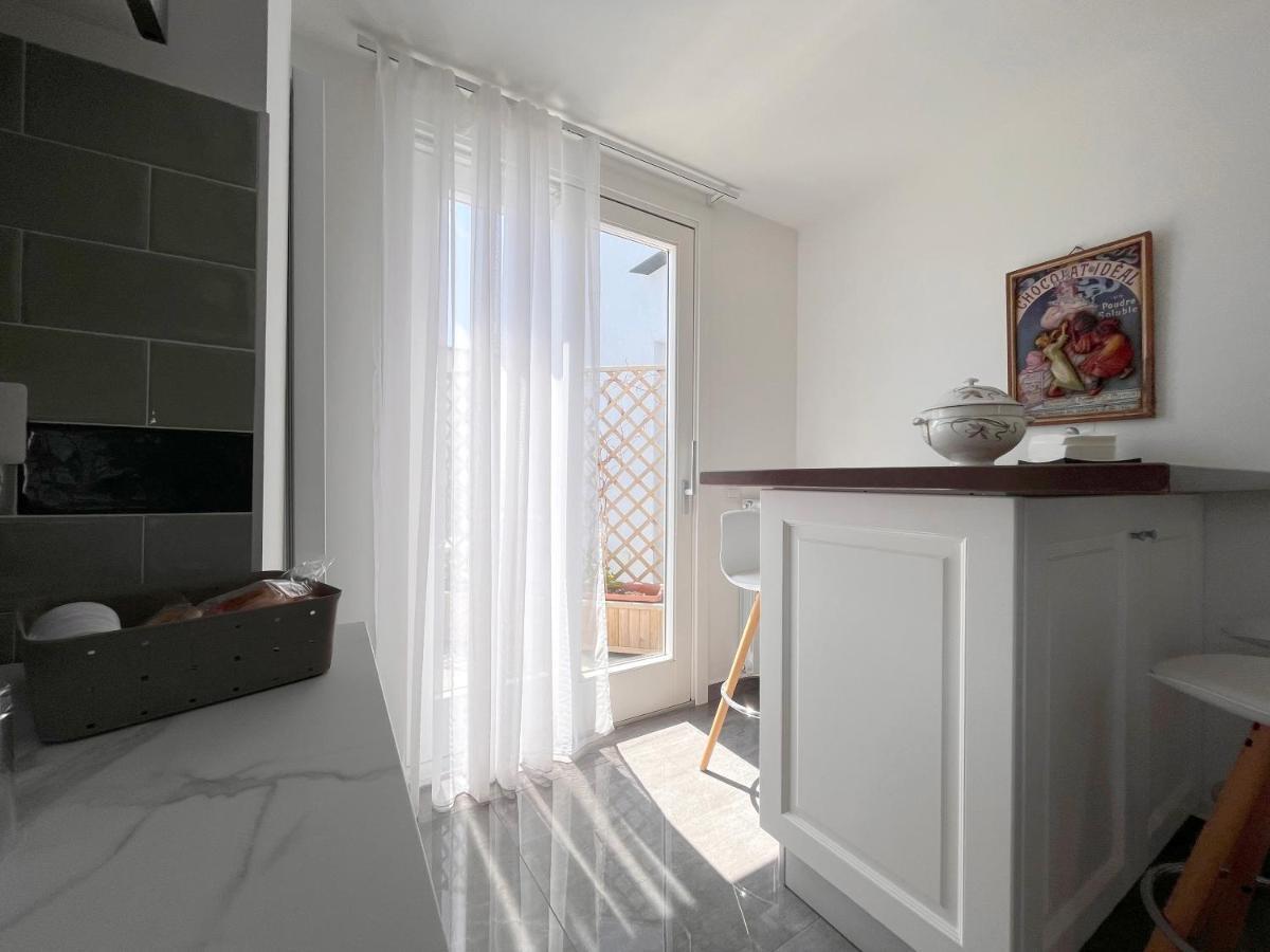Dc House Hotel Procida Buitenkant foto